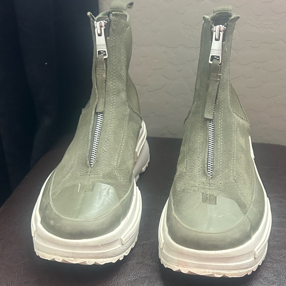 Converse Run Star Legacy Chelsea Boot CX men’s 7.5/women’s 9